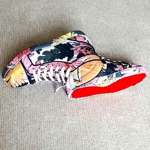 AUTHENTIC Christian Louboutin Mens sneaker